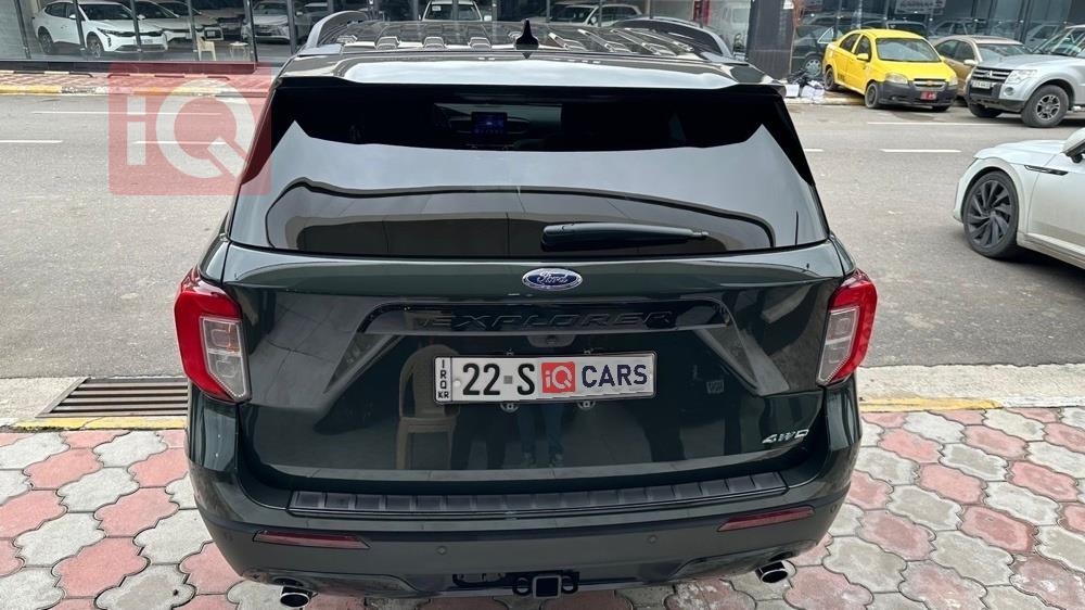 Ford Explorer